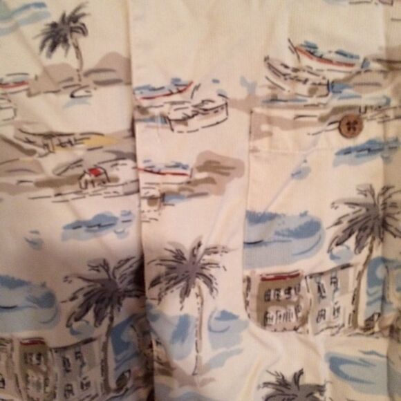 - Paradise Coves Men’s button down 100% silk… - Picture 2 of 3